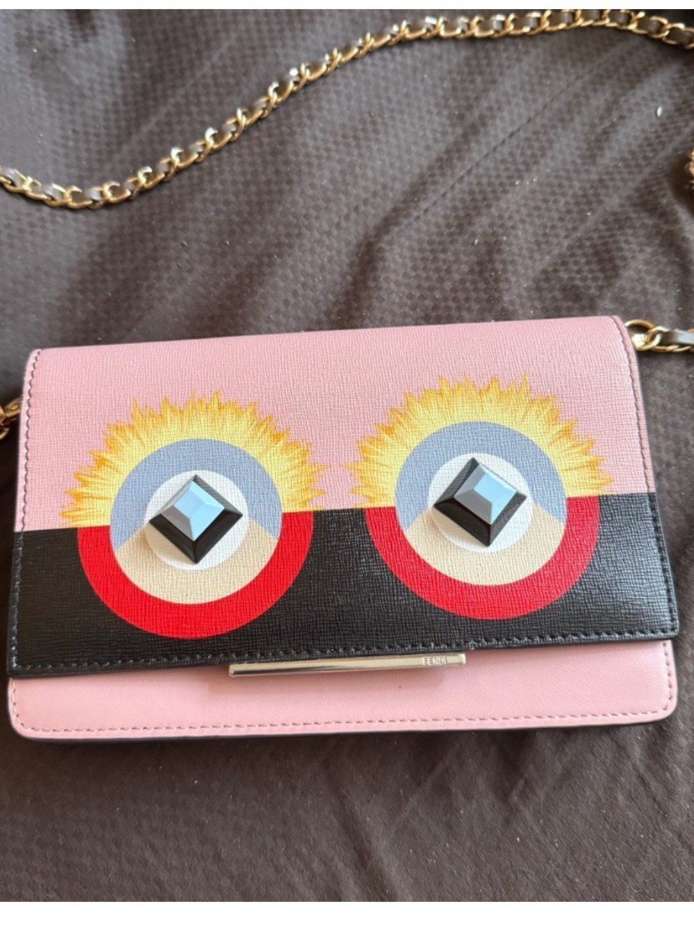 ✨ Authentic Fendi Hypnoteyes Monster Wallet On Chain (WOC) - Pink EUC ✨